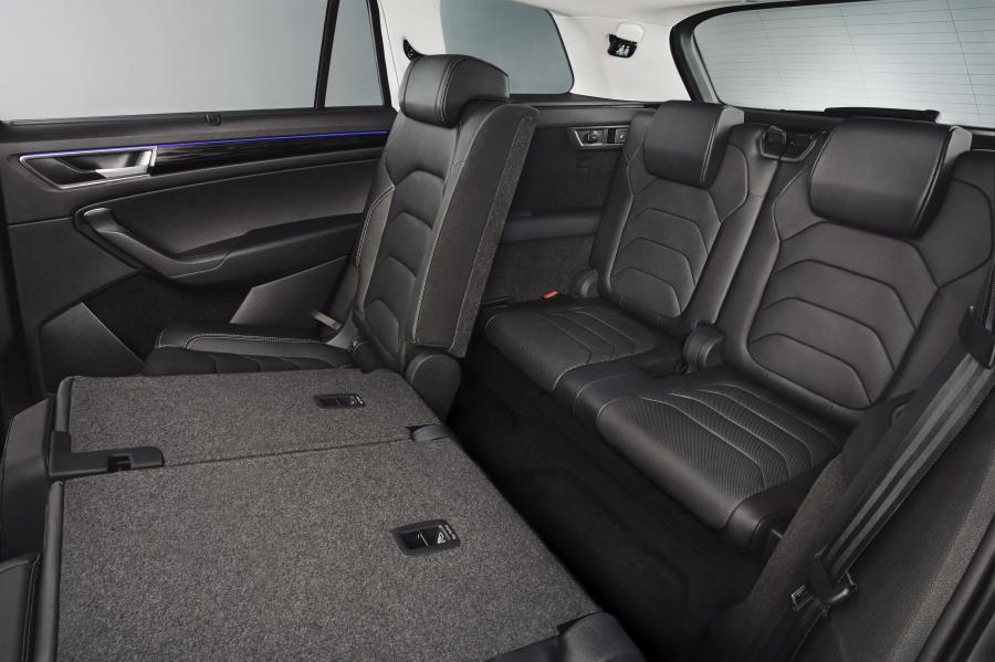 Интерьер Skoda Kodiaq 2016 года  (WW) (фото 40 из 119)